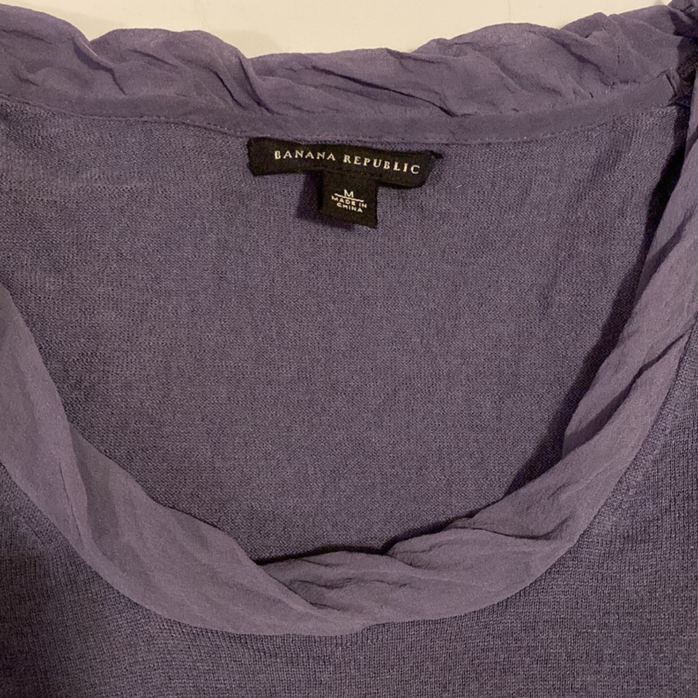 BANANA REPUBLIC sweater. Size US medium (M). Wool and modal for soft comfort! - Picture 3 of 8